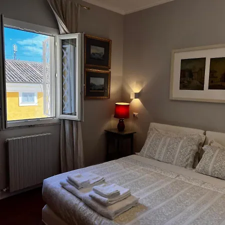 Charming Apartment Trevi'S Fountain Apartment Rom