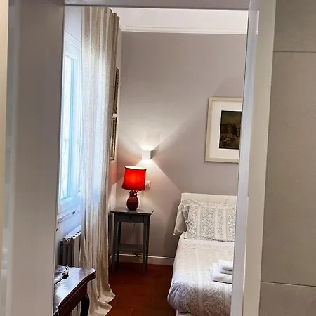 Apartment Charming Apartment Trevi'S Fountain *